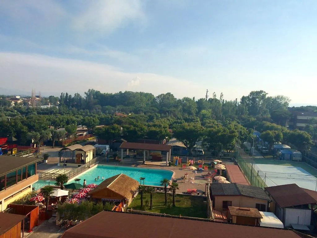 Happy Camping Village Bellaria-Igea Marina 4*,