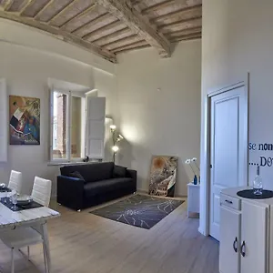  Appartamento Casa Con Loggiato Storica Italia